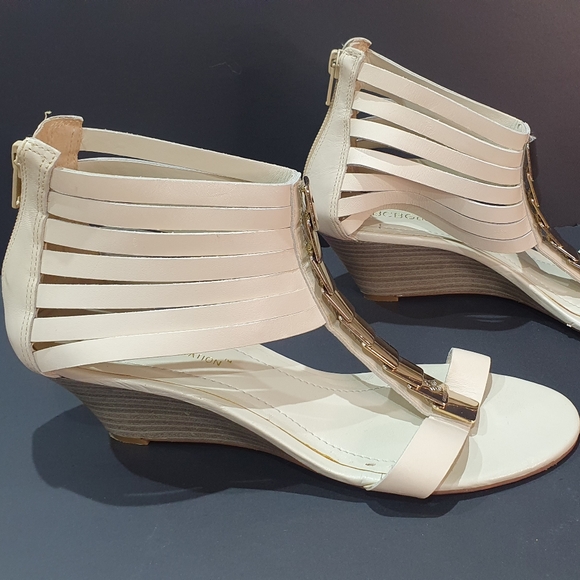 BCBG Never Worn Gladiator Style wedge heels - Picture 4 of 8